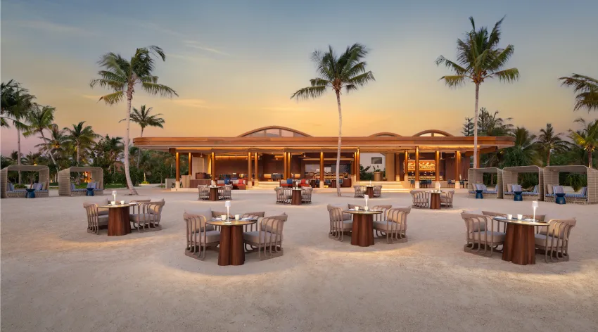 Centara Grand Lagoon Maldives 3